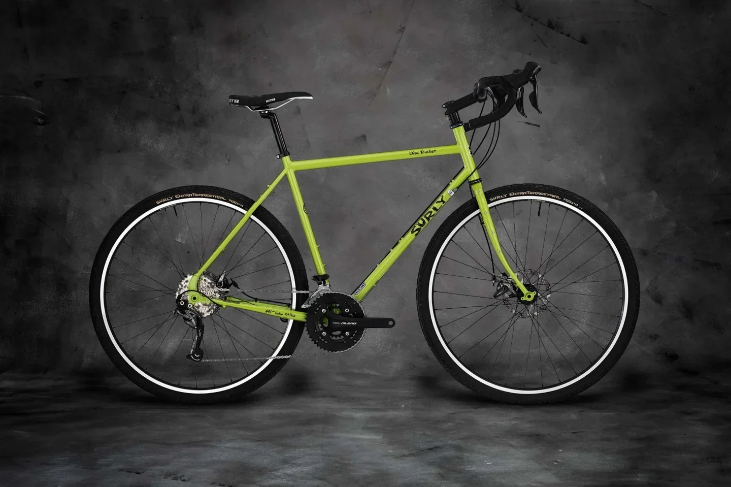 Surly Disc Trucker Touring Bike 700C